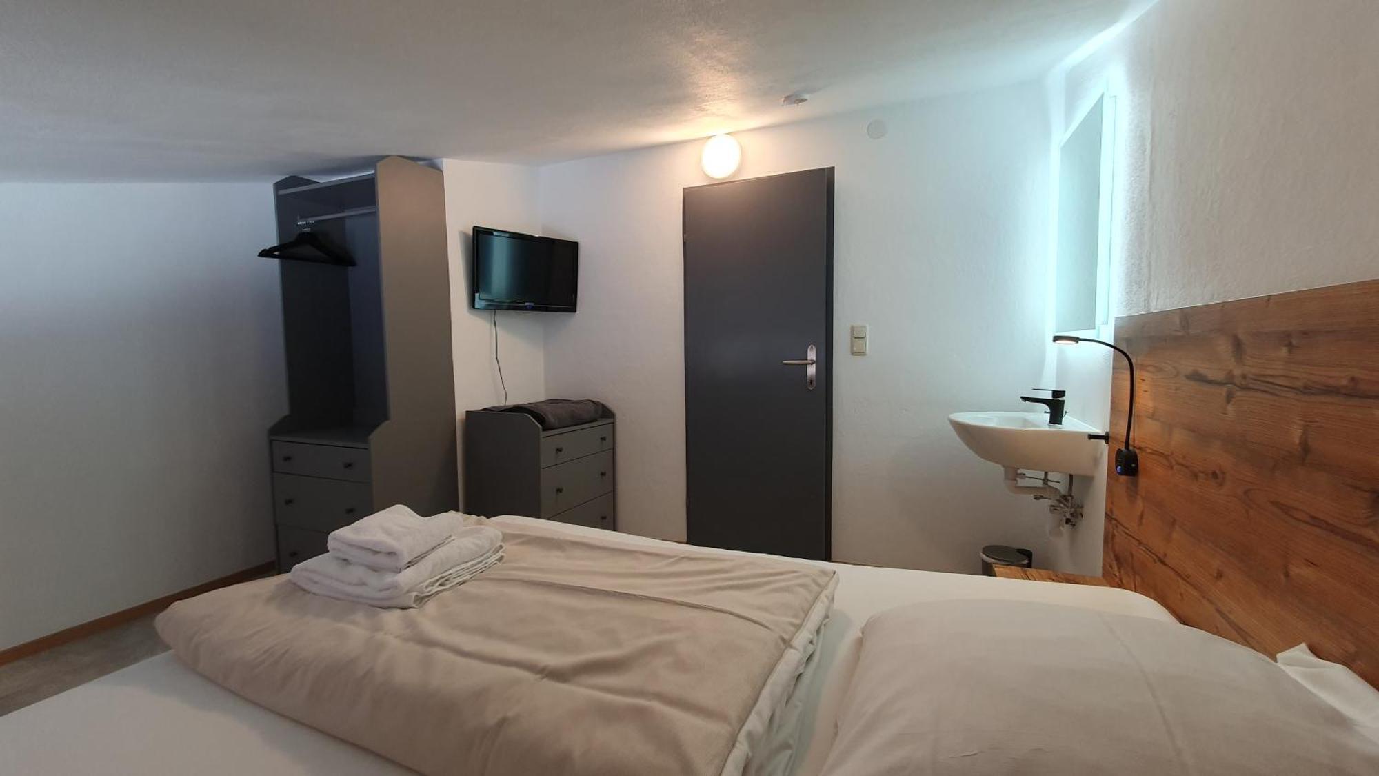 Roulette Apartments und Zimmer Kirchberg in Tirol Zimmer foto
