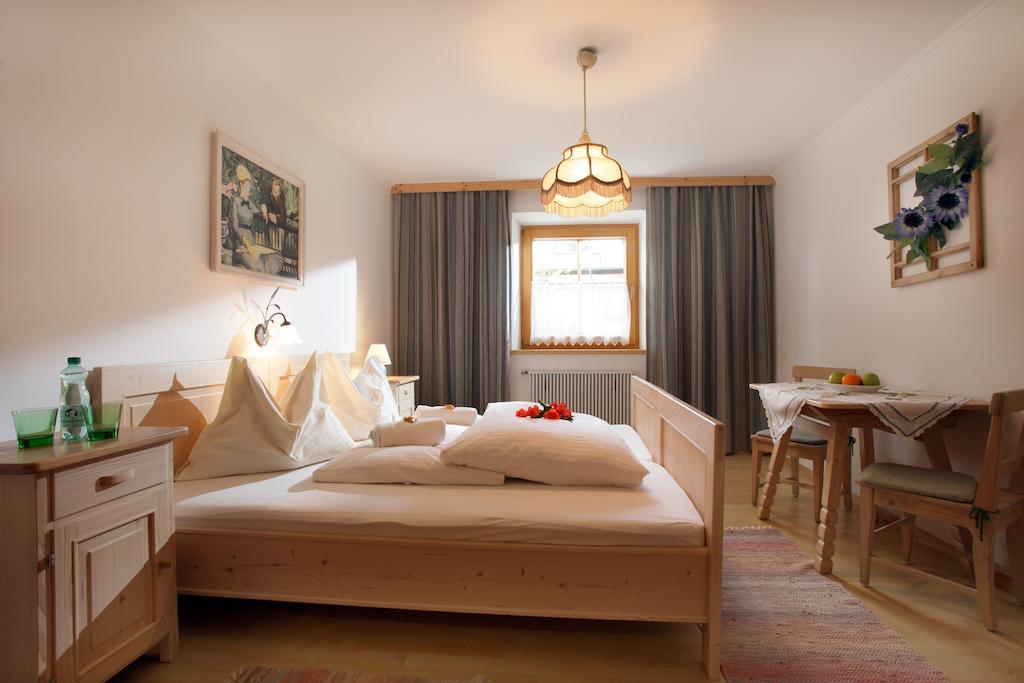 Roulette Apartments und Zimmer Kirchberg in Tirol Exterior foto